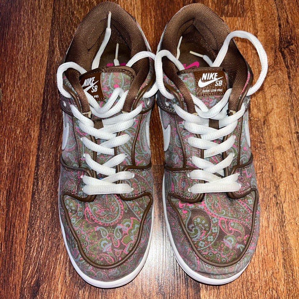 Nike SB Paisley Sneakers - Great Condition - No Box